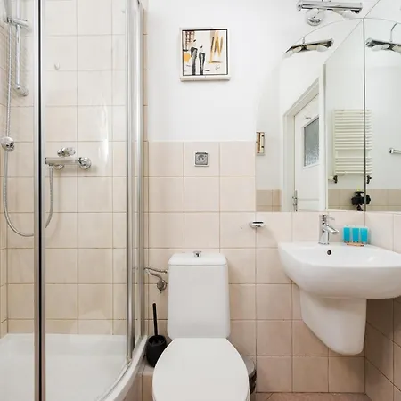 Metro Mlynow Pleasant By Bookinghost Appartamento *