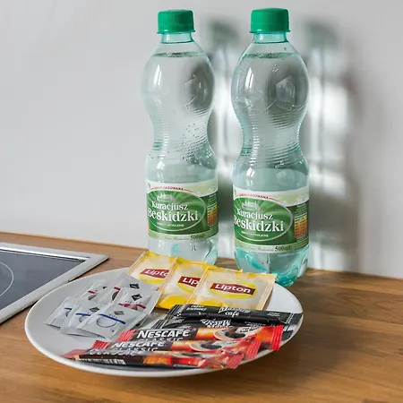 Appartamento Metro Mlynow Pleasant By Bookinghost