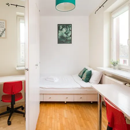 Apartment Metro Mlynow Pleasant By Bookinghost *