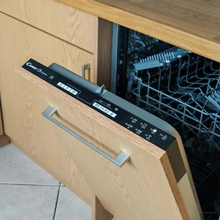 Metro Mlynow Pleasant By Bookinghost * Varsovie